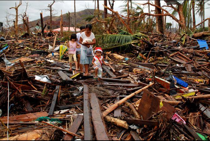 We need to do more to assist Phillipines typhoon victims