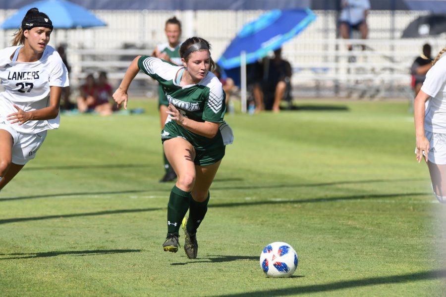 Womens soccer fights through two games in one week