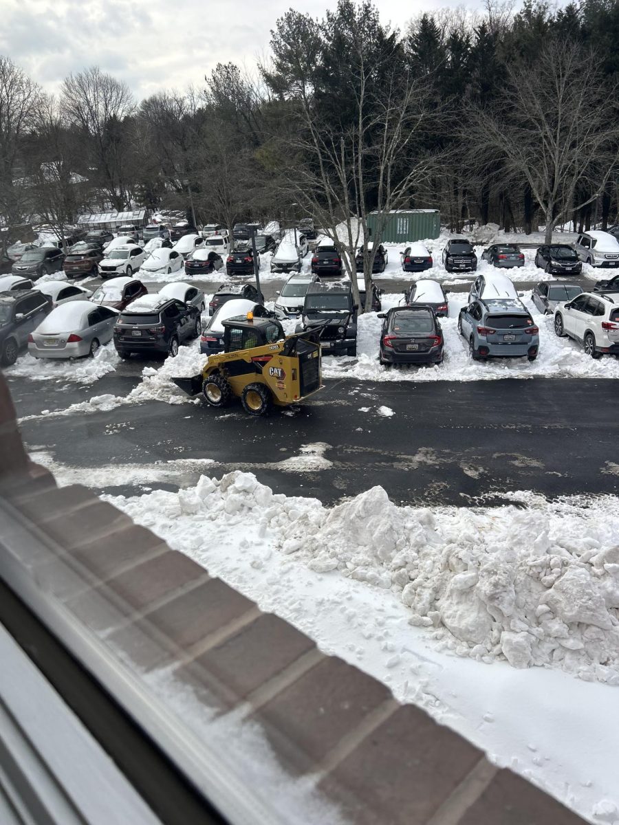 Snowstorm Prompts Campus Closure and Academic Adjustments