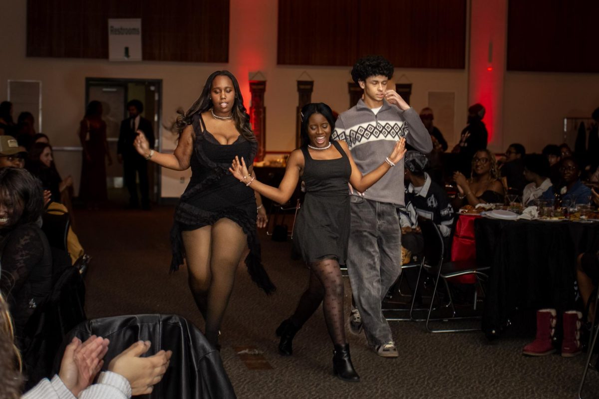 Runway competition participants 